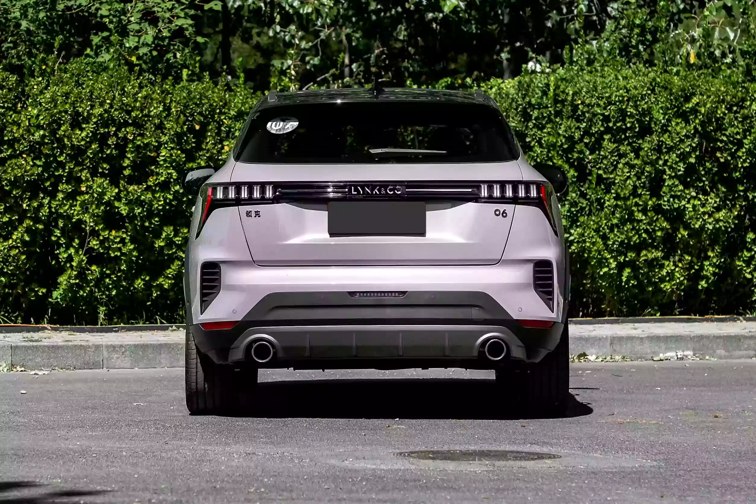 lynk & co 06 2023 внешний вид-4