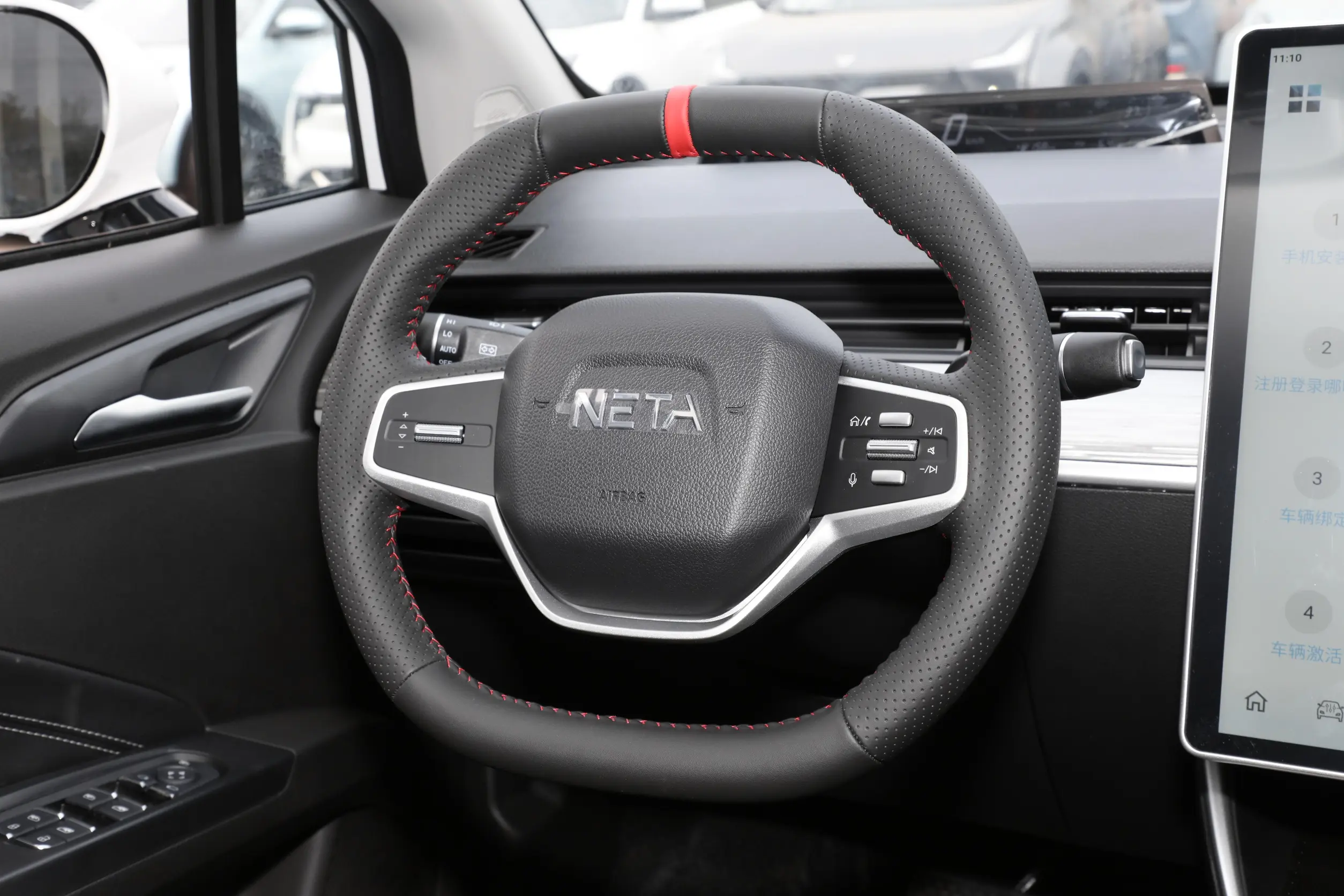neta v 2022 интерьер-2