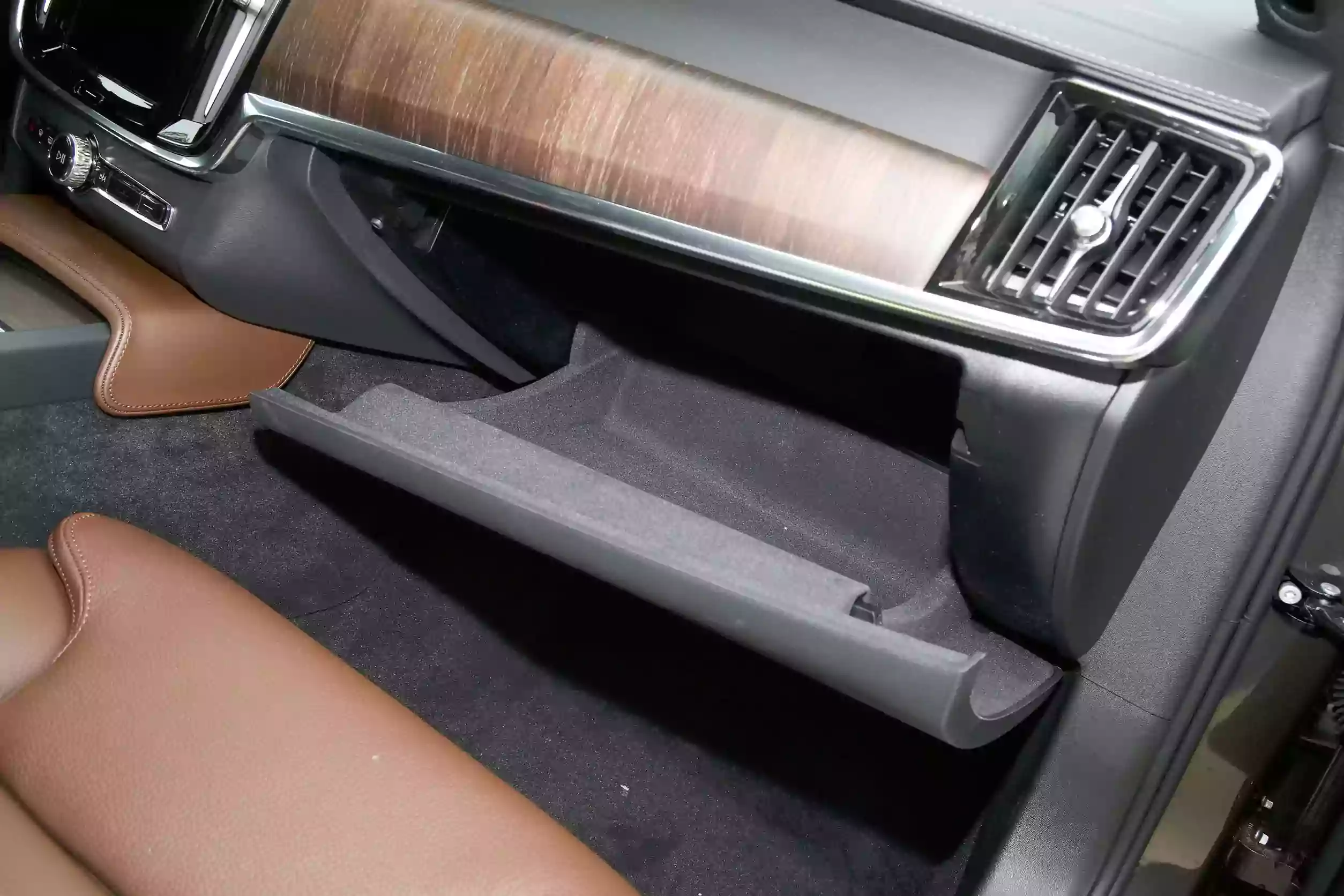 volvo s90 2024 интерьер-4