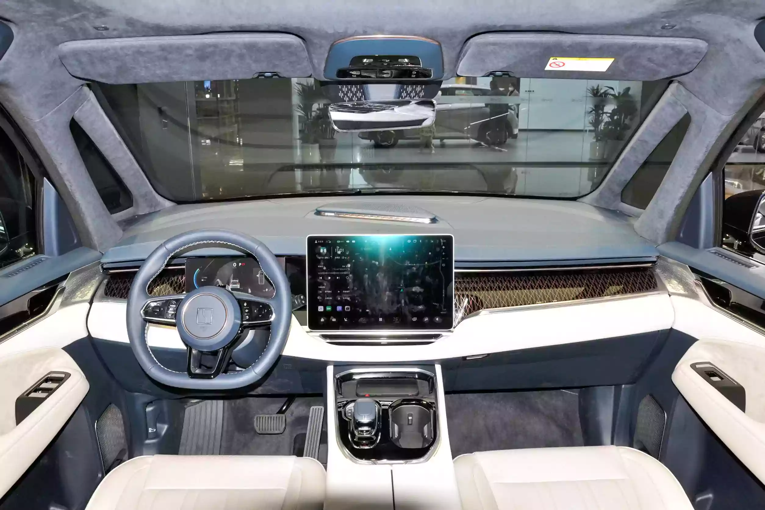 Zeekr 009 2023 Interior-1