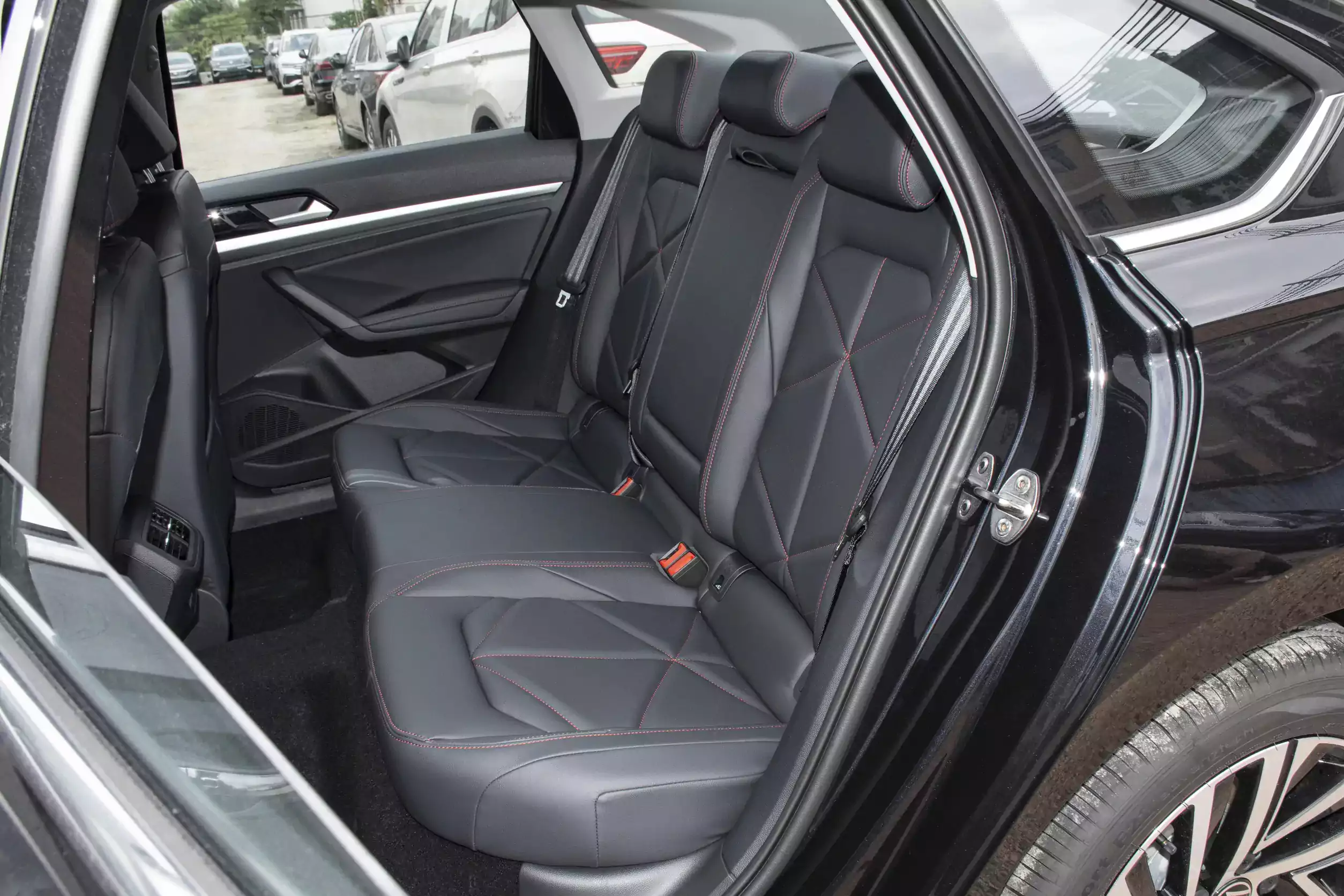 volkswagen lavida 2024 space-2
