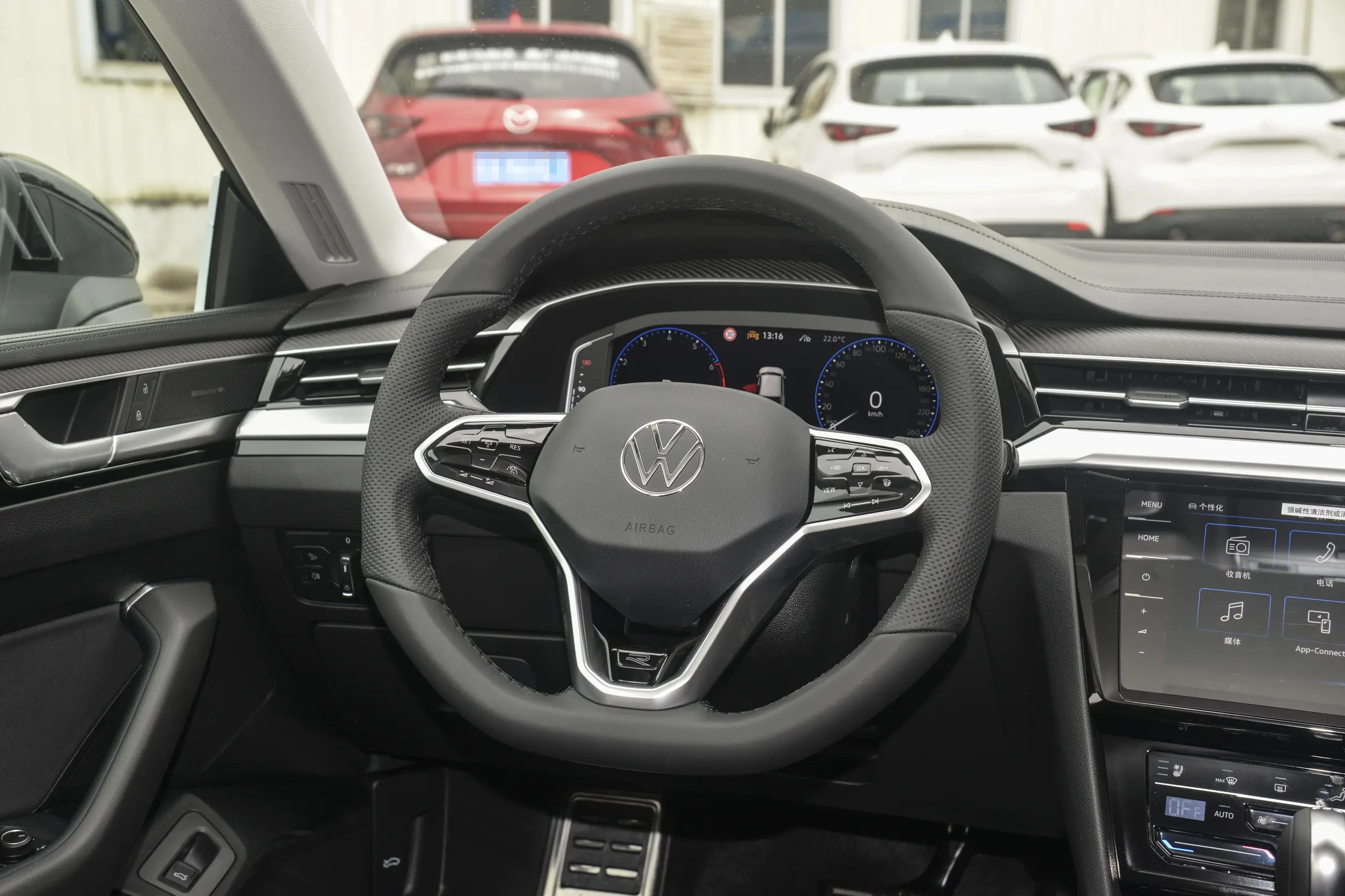 volkswagen arteon 2024 интерьер-2