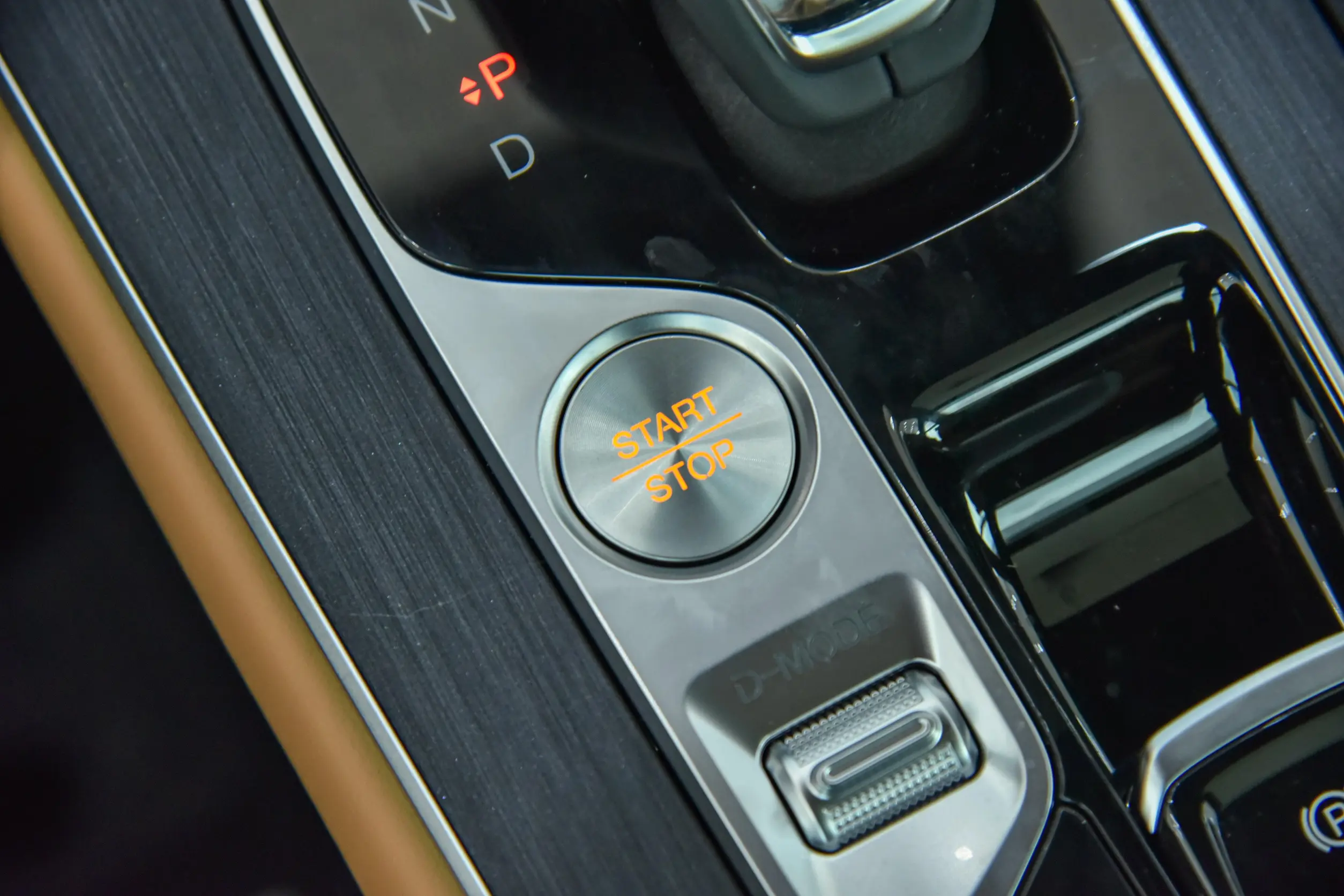 gac trumpchi gs8 picture (7)