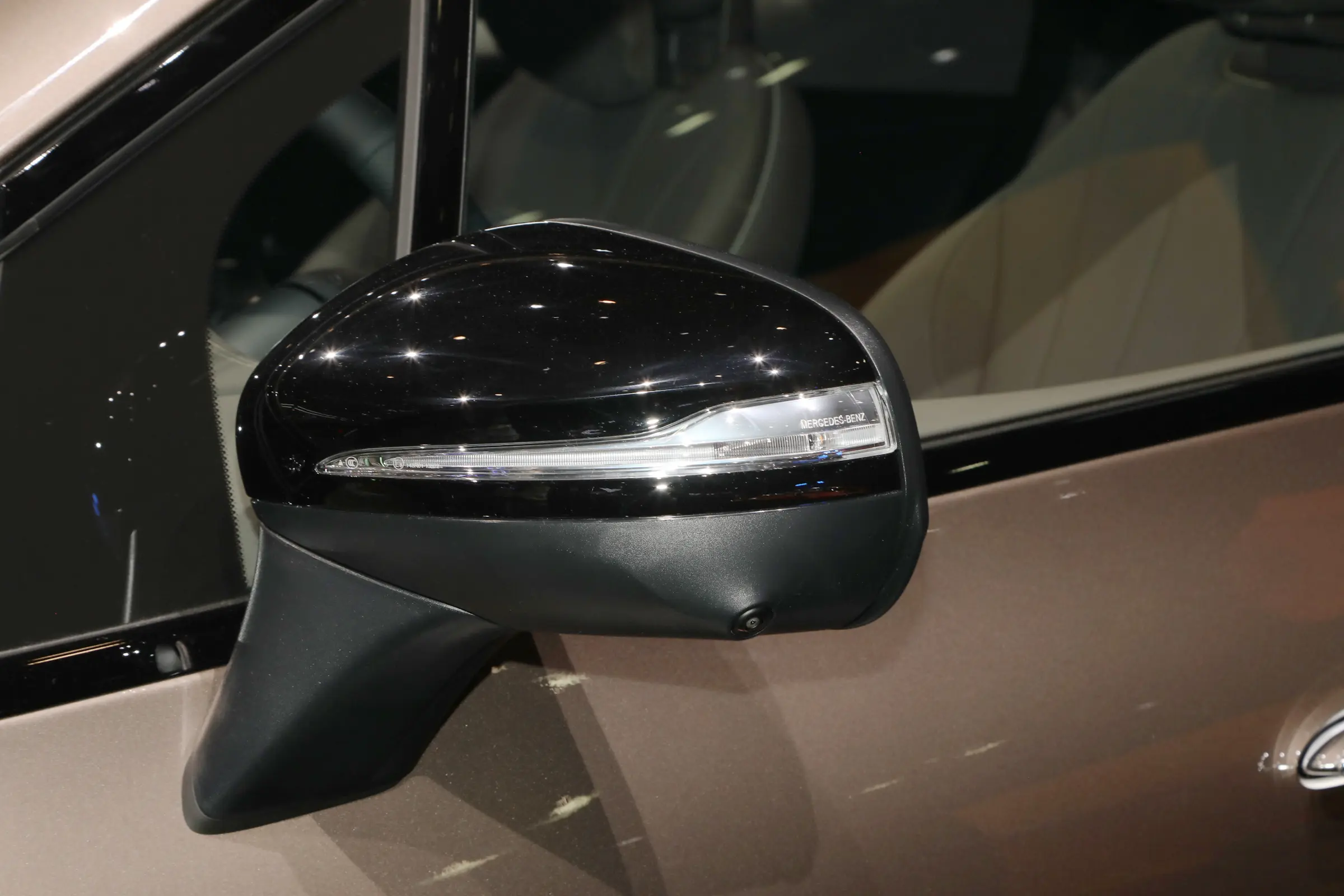 mercedes-benz eqe внедорожник (10)