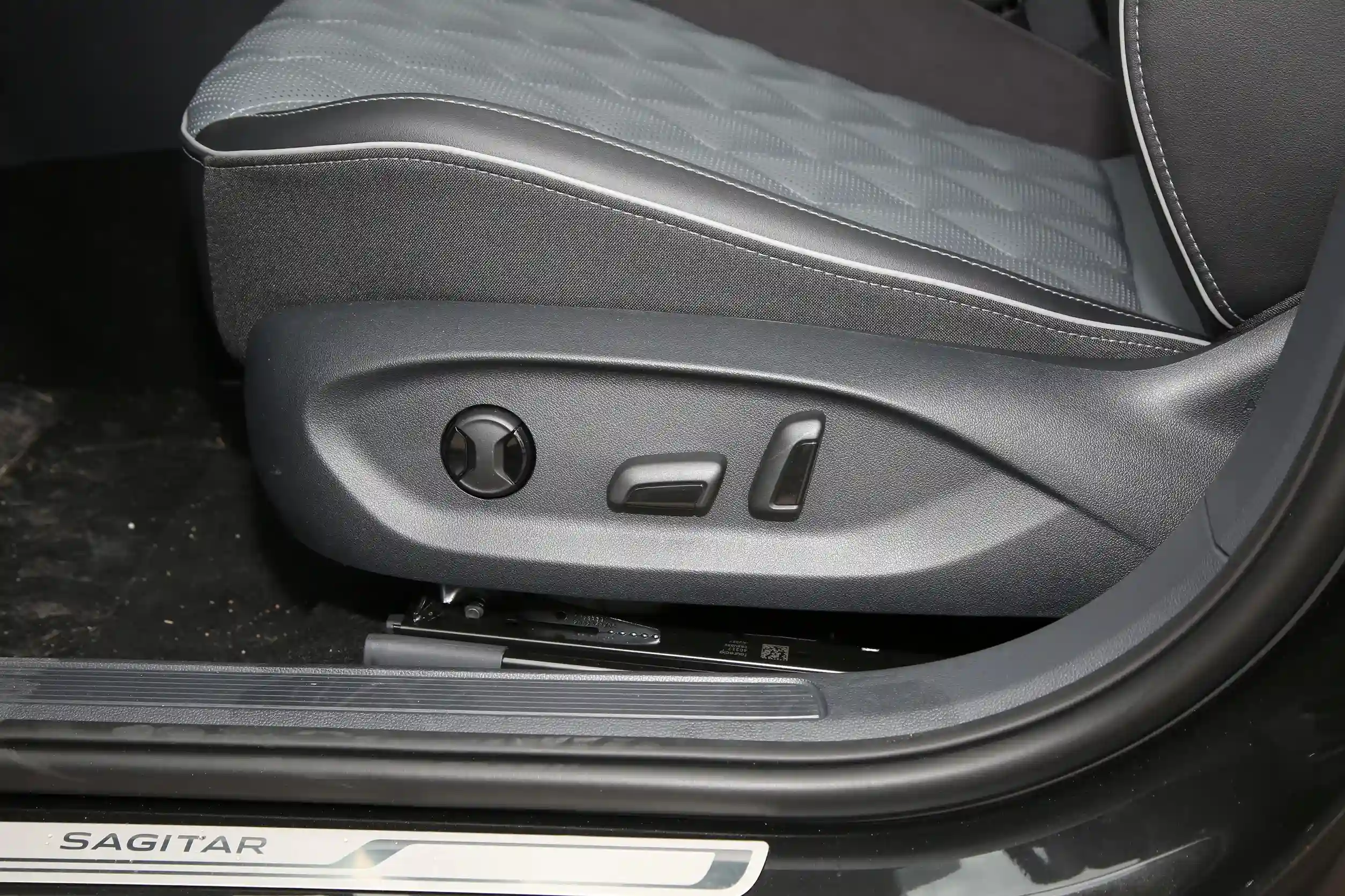 volkswagen sagitar picture (6)