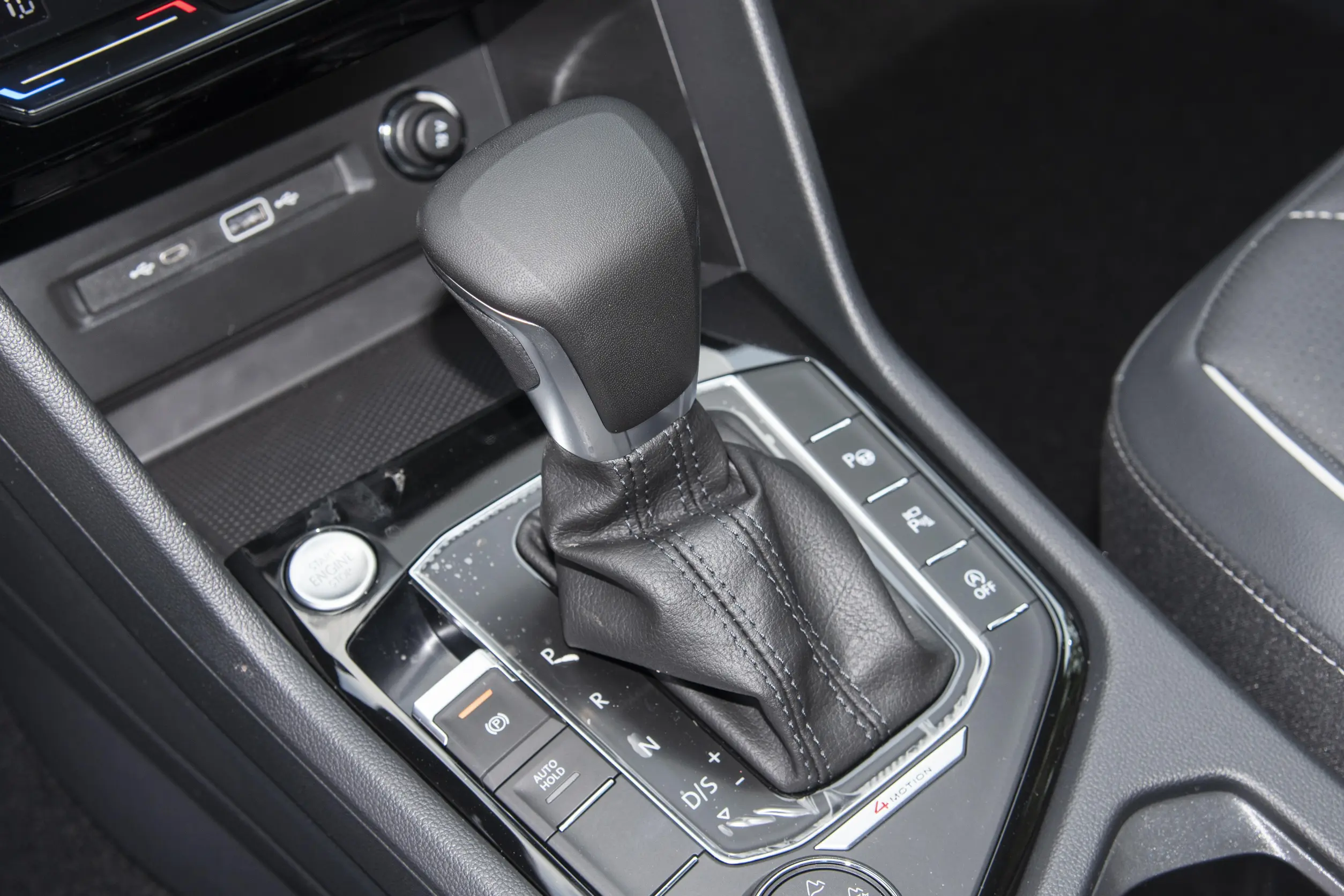 volkswagen tiguan l picture (12)