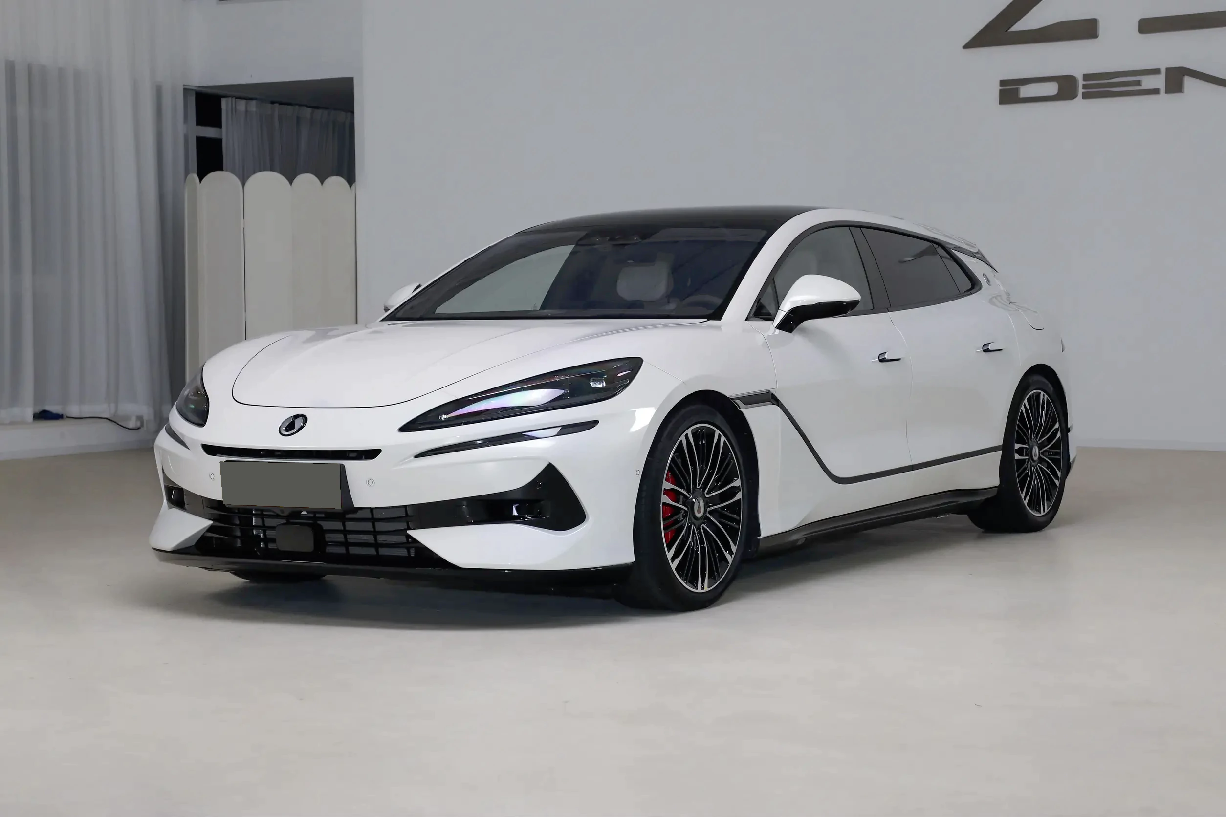 denza z9gt dm 2024 внешний вид-1