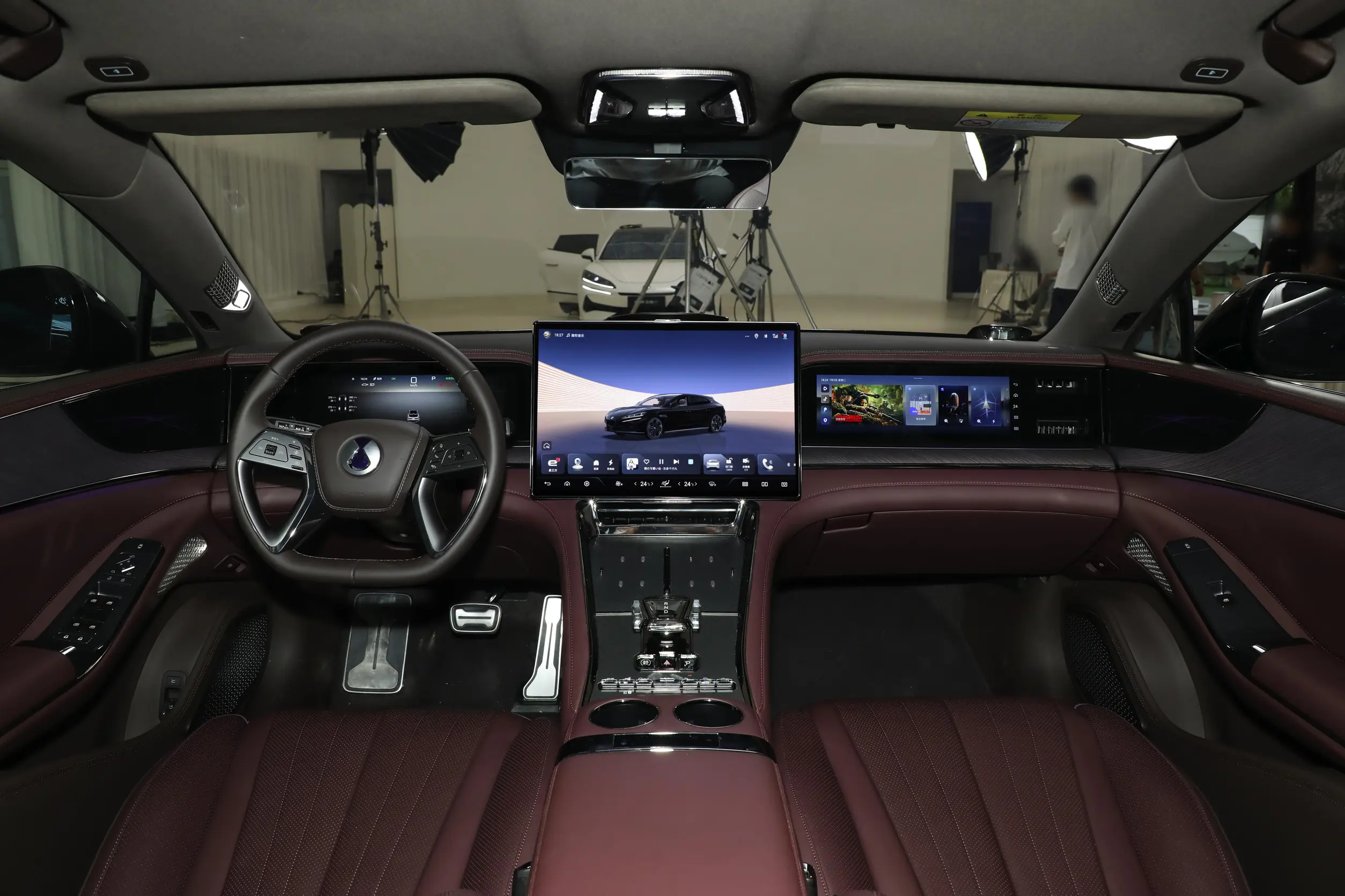 denza z9gt ev 2024 interior-1