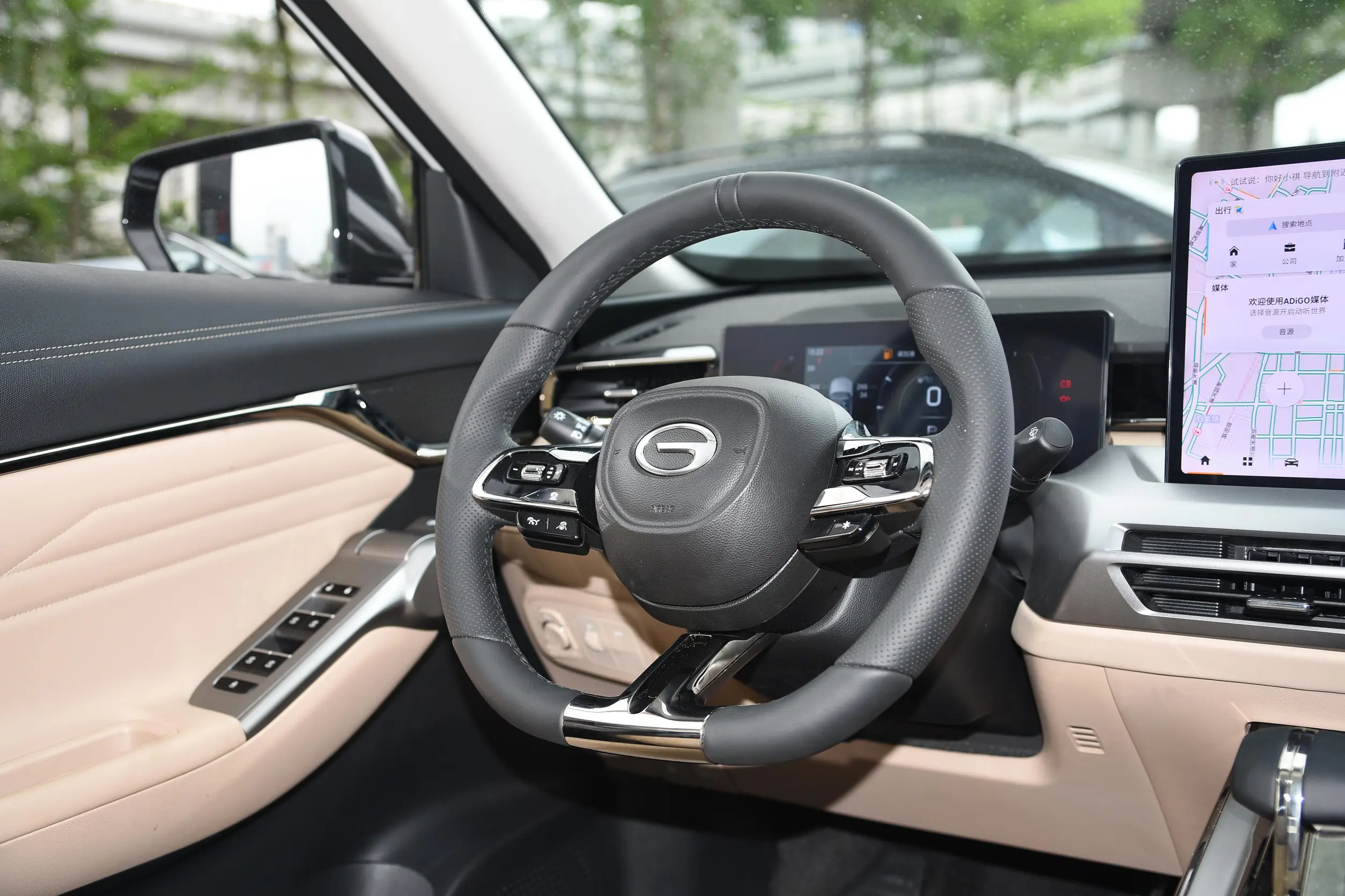 gac trumpchi gs4 2024 интерьер-2